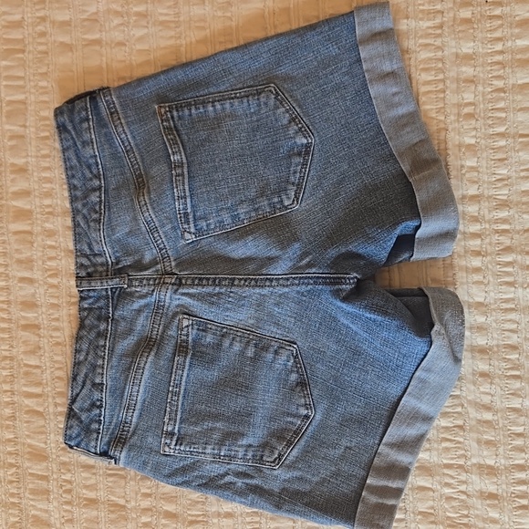 💙 Sonoma Distressed Cuffed Denim Shorts Women’s Small Mid Rise - Picture 10 of 12